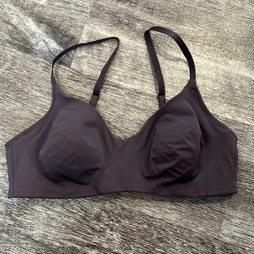GapBody Favorite Hidden Wire T-Shirt Bra Size 36 B